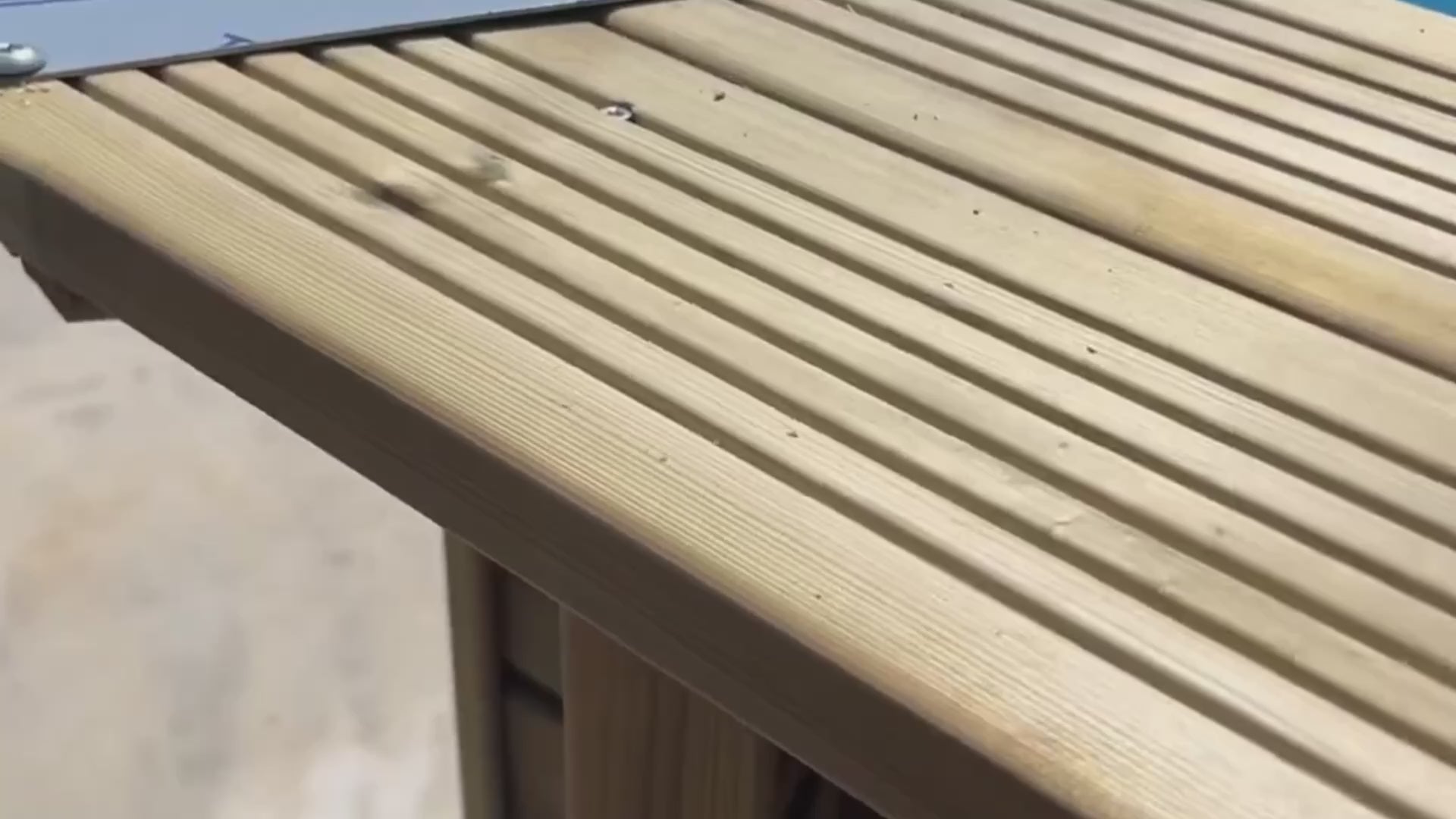 Load video: Lili 2 bazen